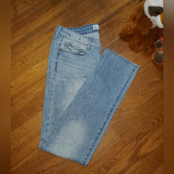 Abercrombie & Fitch Light Blue Skinny Jeans - Picture 11 of 11